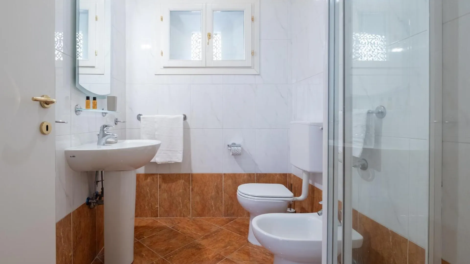 Apartment Nazario Sauro 19 By Studio Vita Bologna